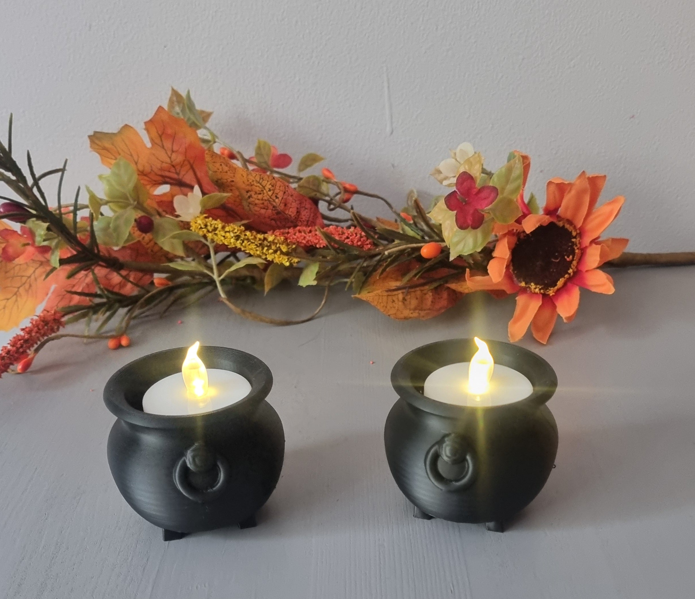 Cauldron flameless tealight holder set of 2